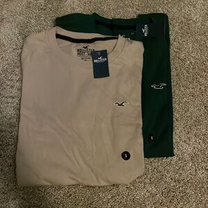 Two NWT Men’s Hollister SS Shirt